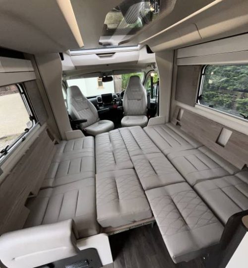 53772cb5 8707 4d8a 966f d29844aef328